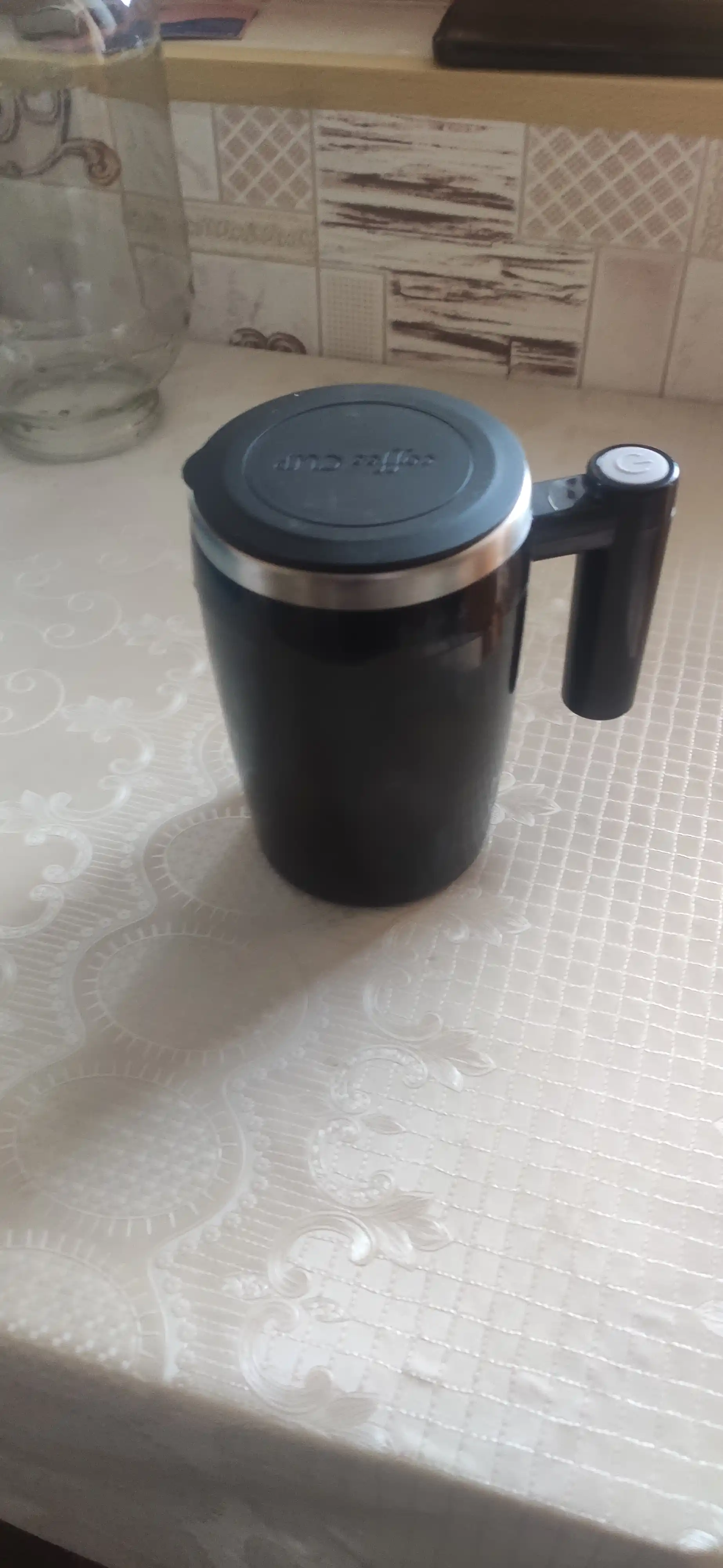 Avtomatik o'z-o'zini aralashtiradigan stakan, USB oshxona mikser bokal