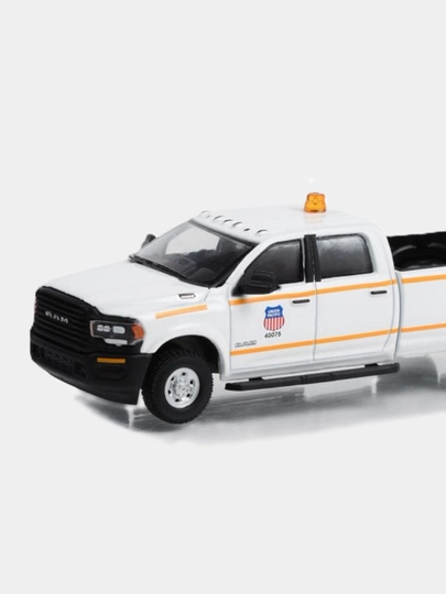 GREENLIGHT cheklangan nashr CADILLAC 1/64 kolleksiya mashinasi