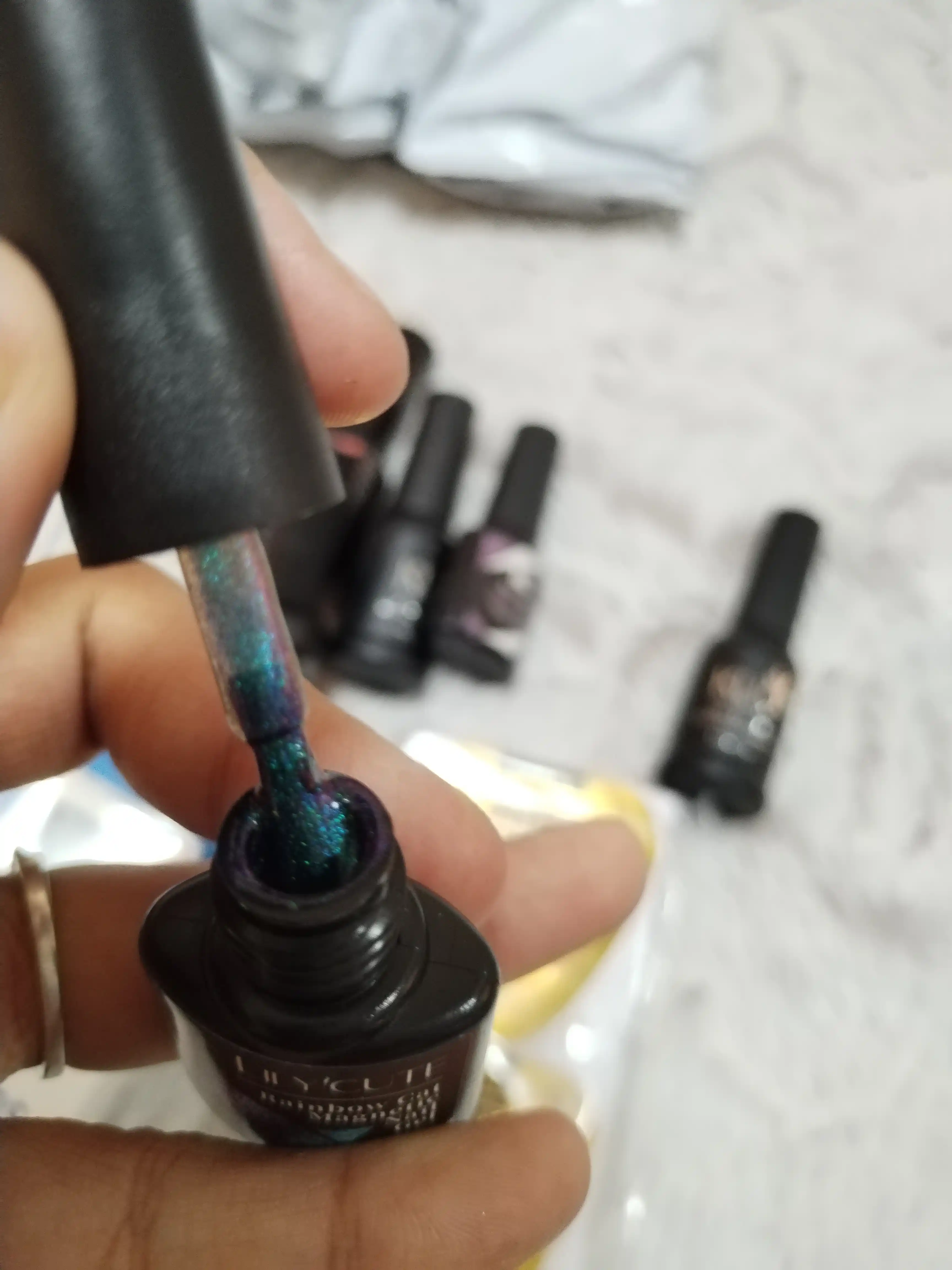 Shaffof asos Klio, tirnoqlarni mustahkamlash uchun 15 ml