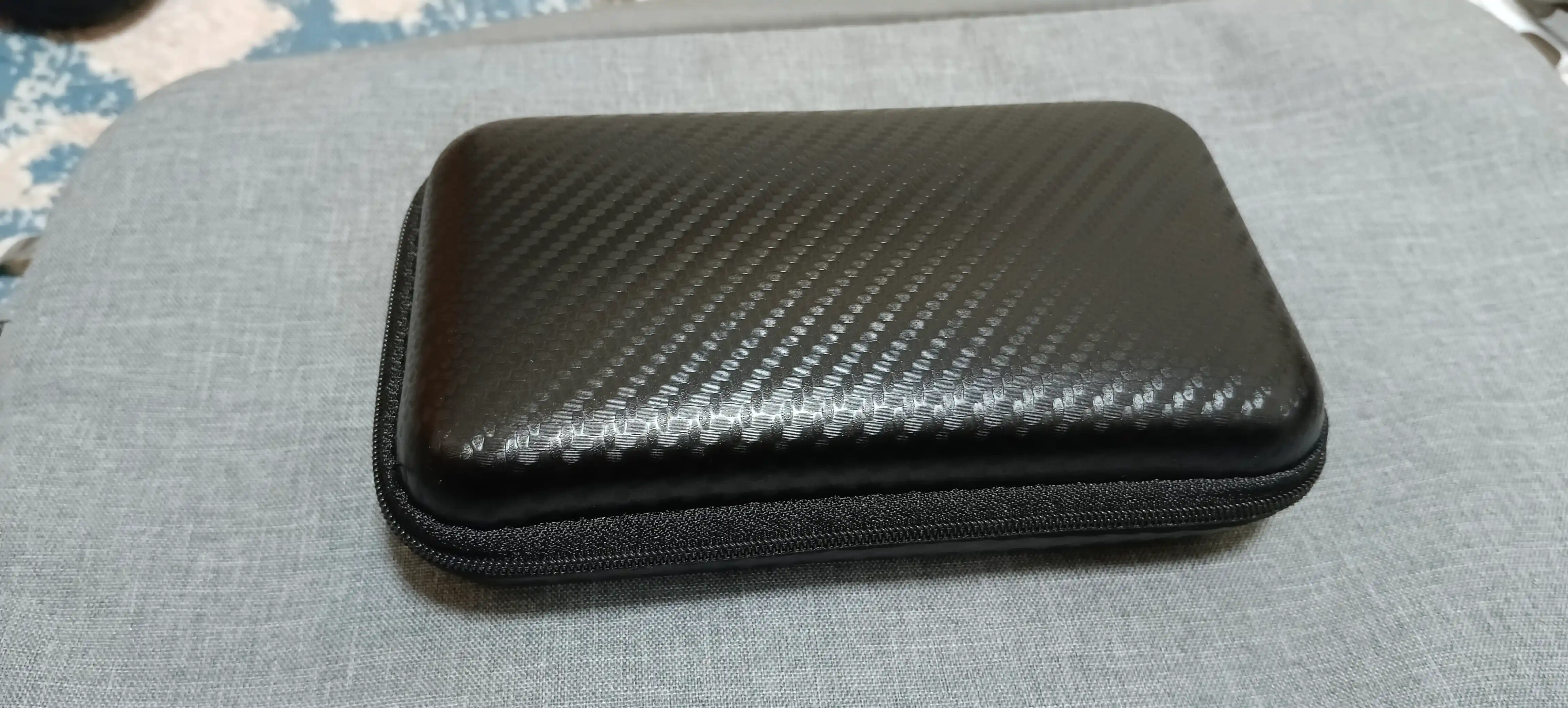 Универсальный чехол для HDD