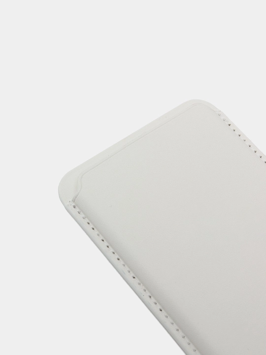IPhone uchun MagSafe qo‘llab-quvvatlanadigan logotipli charm kartxolder