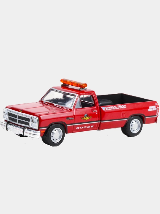 GREENLIGHT cheklangan nashr CADILLAC 1/64 kolleksiya mashinasi