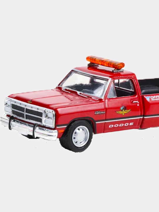 GREENLIGHT cheklangan nashr CADILLAC 1/64 kolleksiya mashinasi