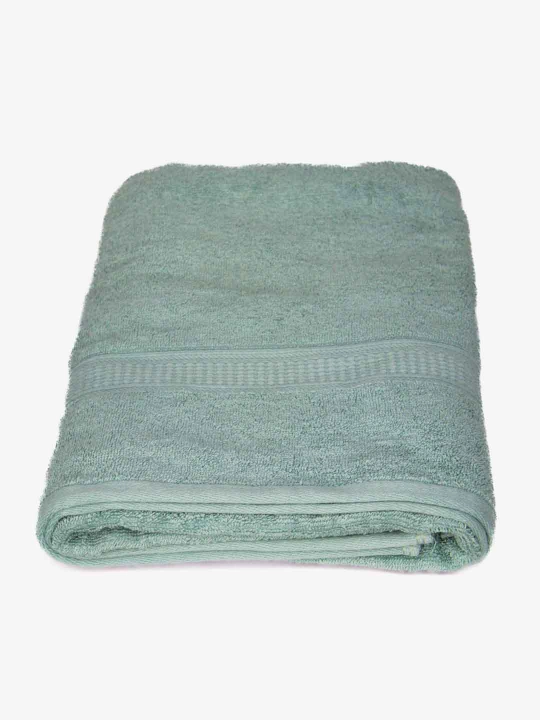 Trio sochig‘i 100% paxtadan, yumshoq va shimuvchan, 72×147 va 40×60 sm o‘lchamlarda