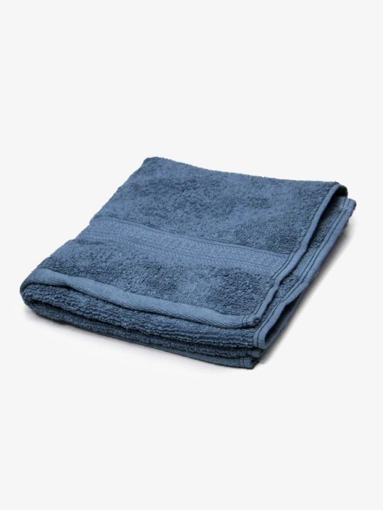 Trio sochig‘i 100% paxtadan, yumshoq va shimuvchan, 72×147 va 40×60 sm o‘lchamlarda