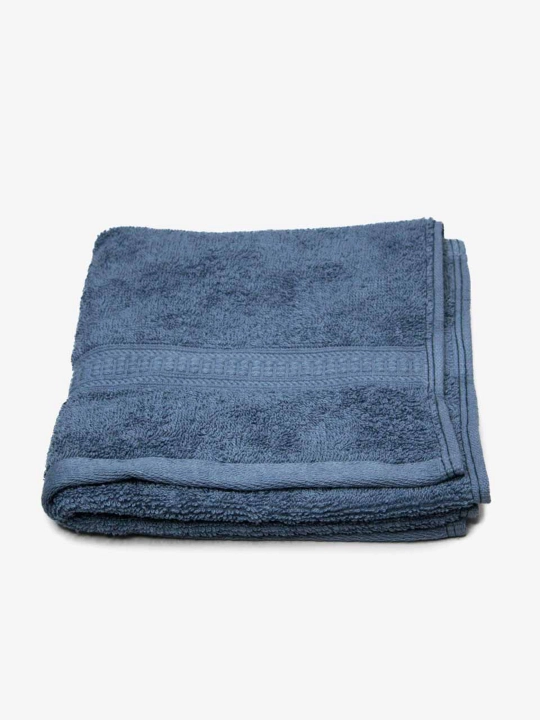 Trio sochig‘i 100% paxtadan, yumshoq va shimuvchan, 72×147 va 40×60 sm o‘lchamlarda