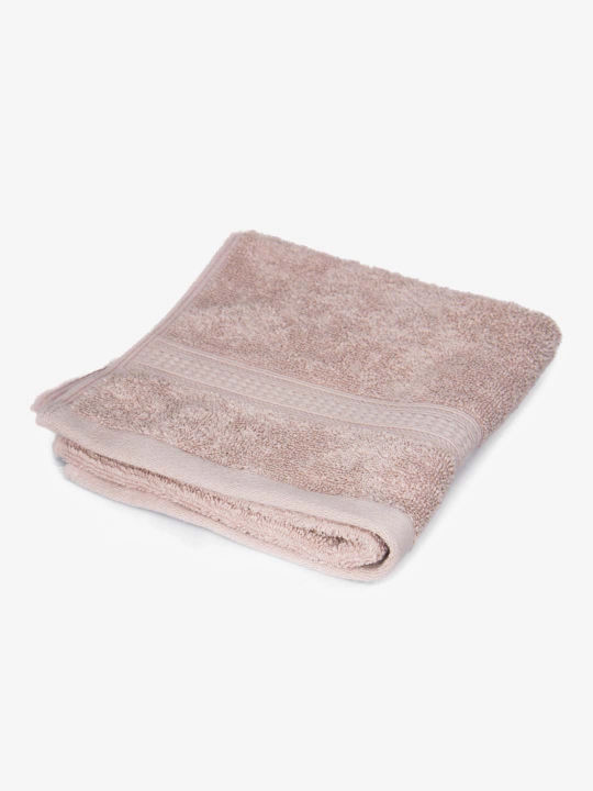 Trio sochig‘i 100% paxtadan, yumshoq va shimuvchan, 72×147 va 40×60 sm o‘lchamlarda