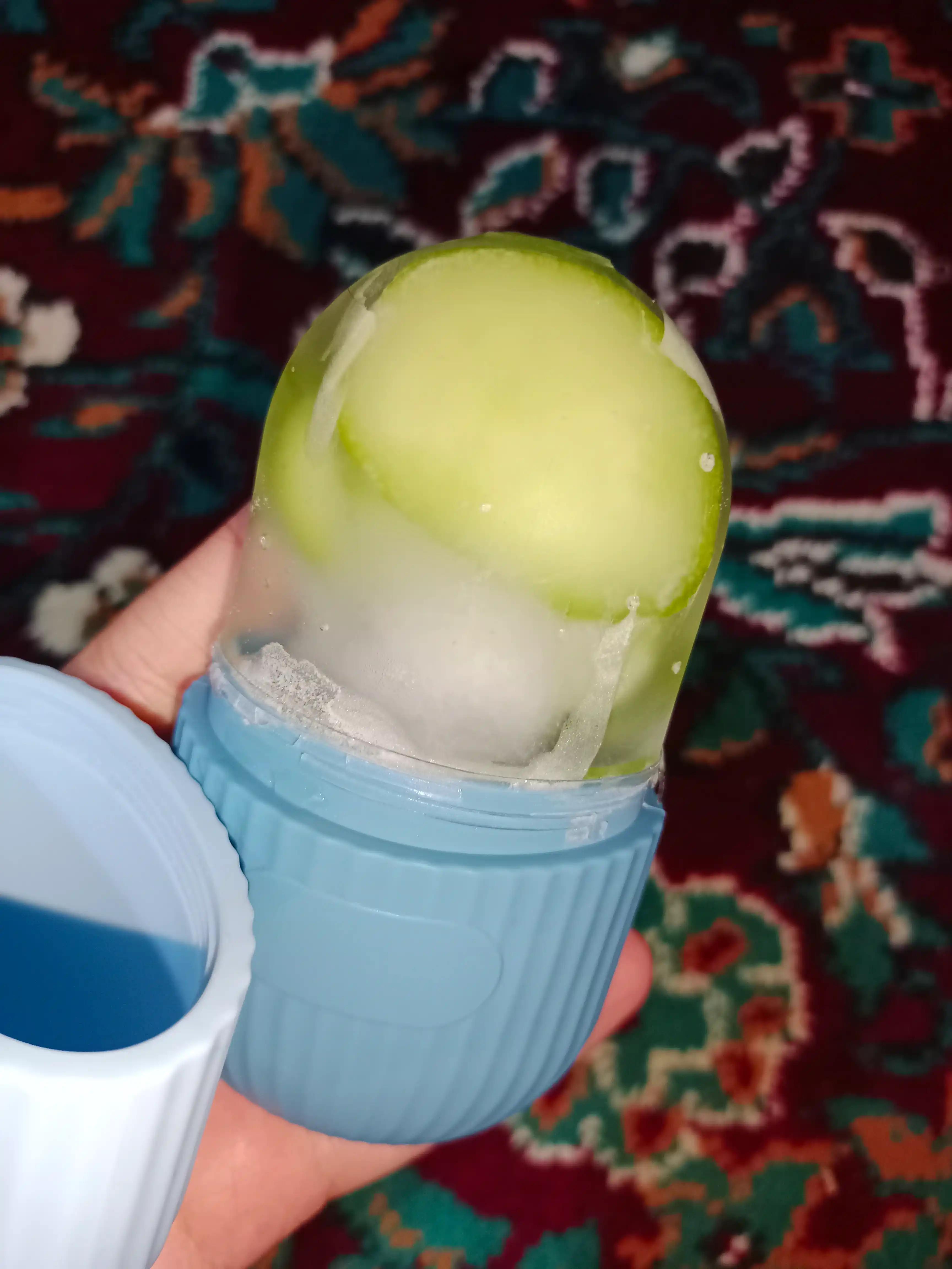 Криомассажер, ледяной ролик для лица, для массажа шеи и глаз