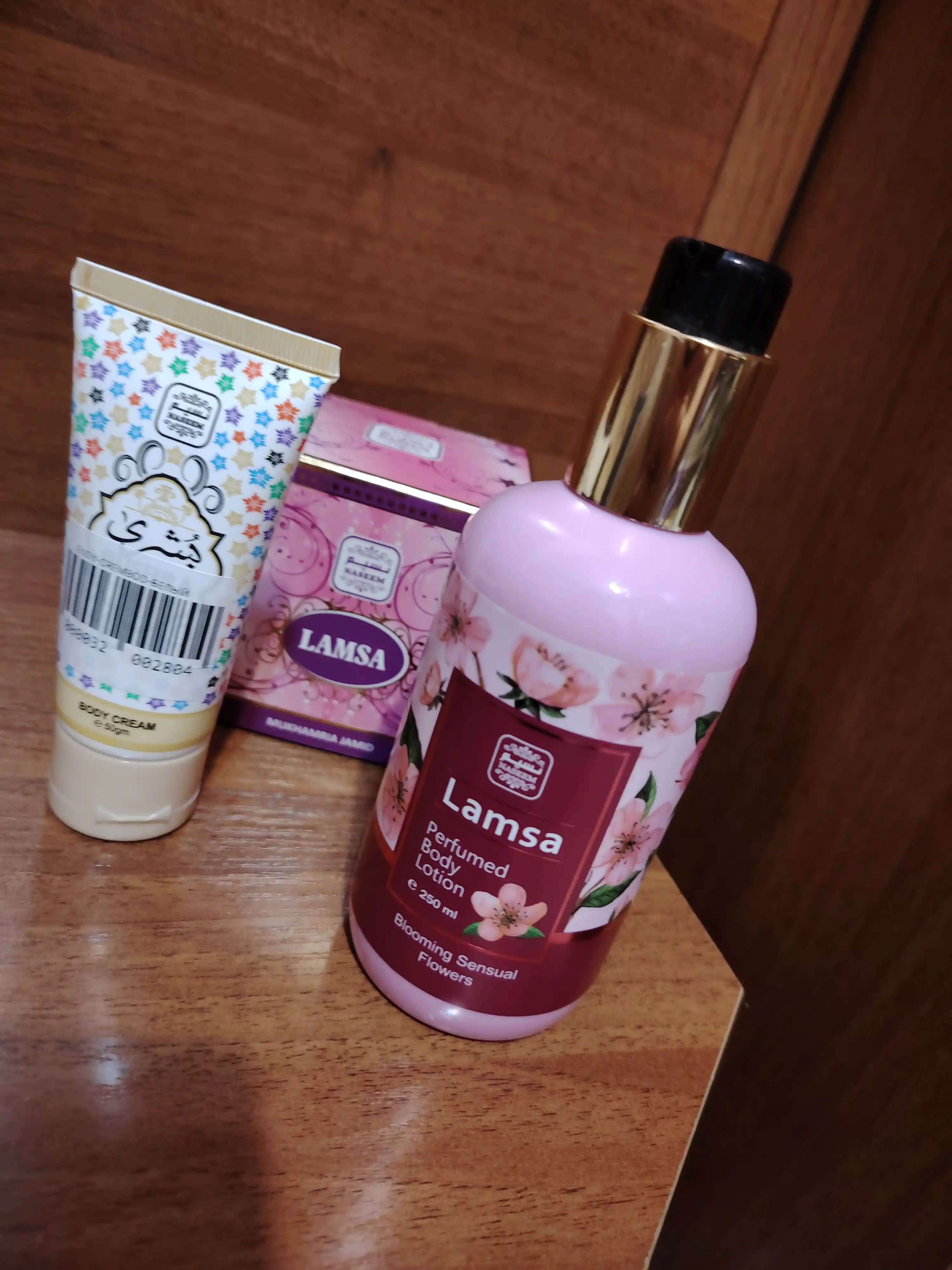 Парфюмированный лосьон для тела, Lamsa Body lotion, 250 мл