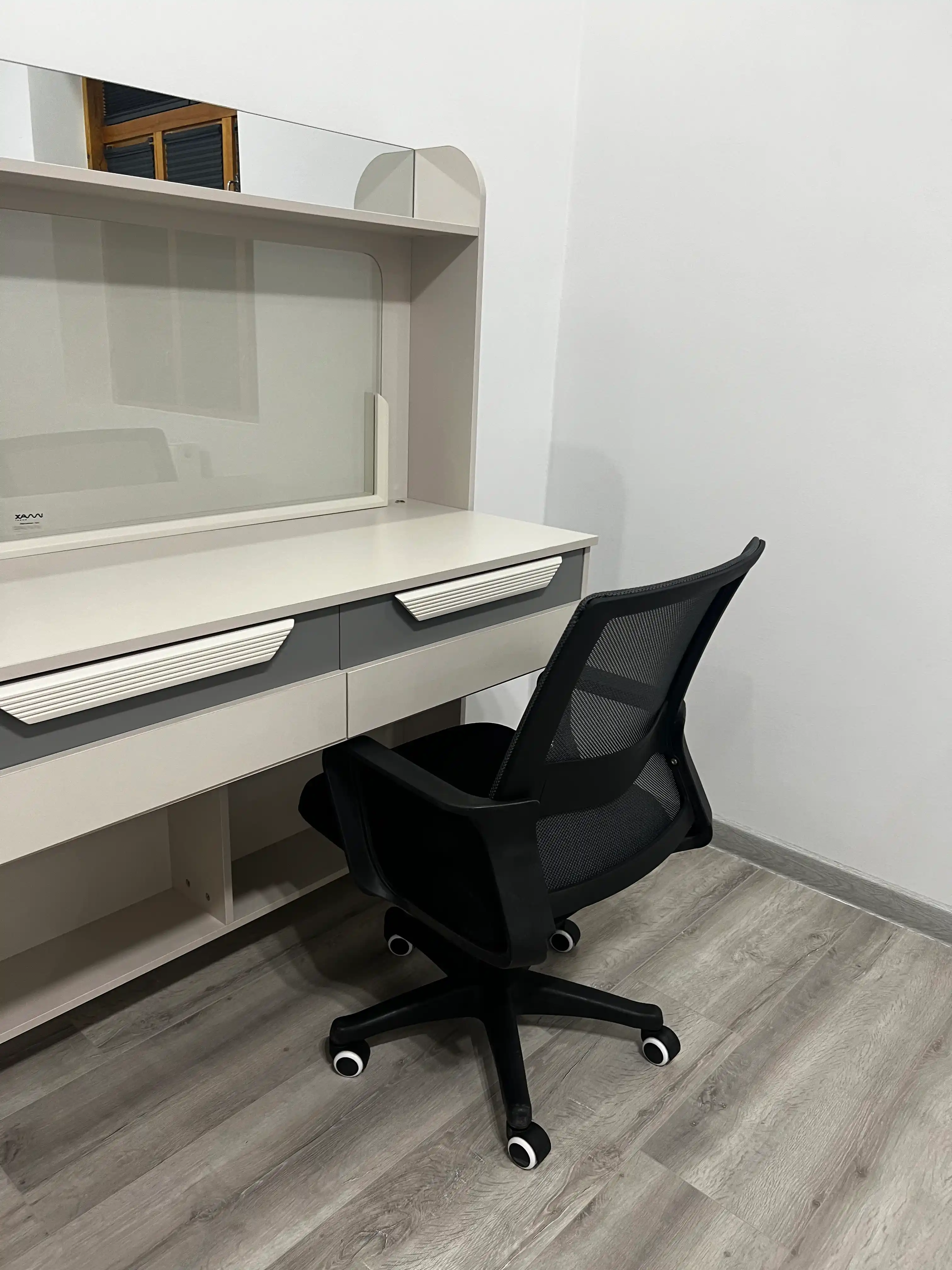 Ofis, o'yin kompyuter kreslosiKreslo kompyuter uchun, ofis kreslasi, ofis uchun stul