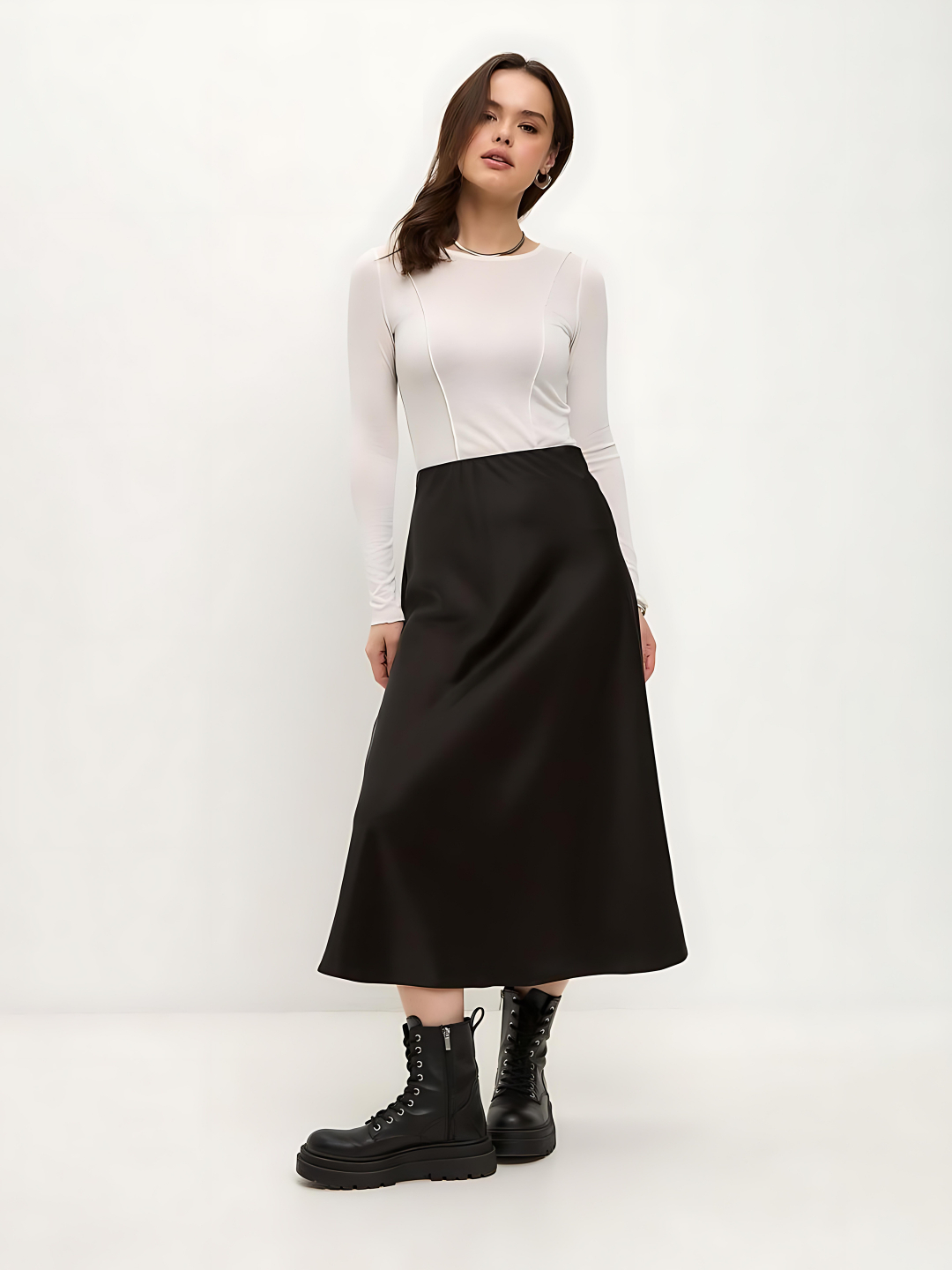 Nudist plyajdagi jinsiy aloqaning yashirin kamerali videosi