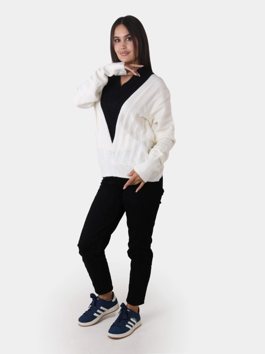 Ayollar sviteri