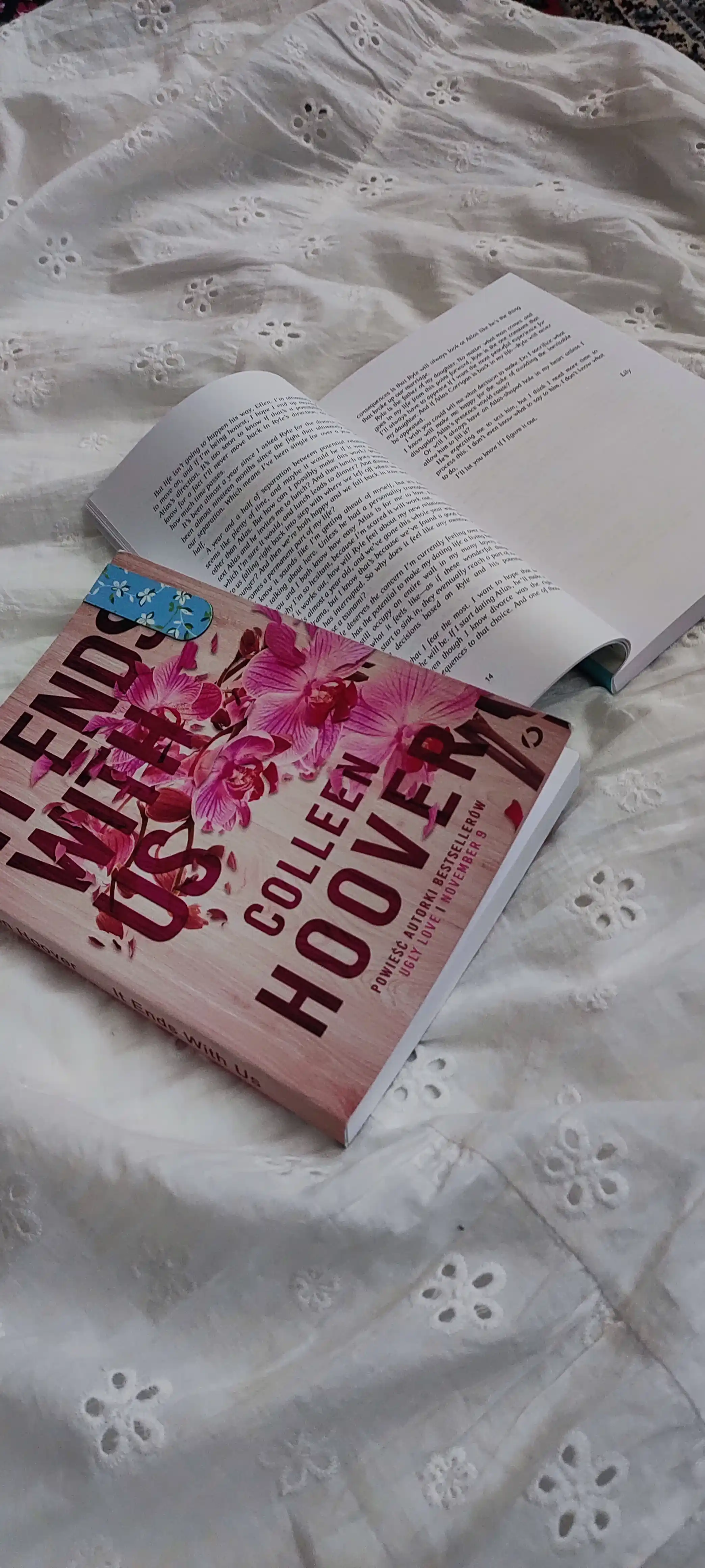 It starts with us, Colleen Hoover