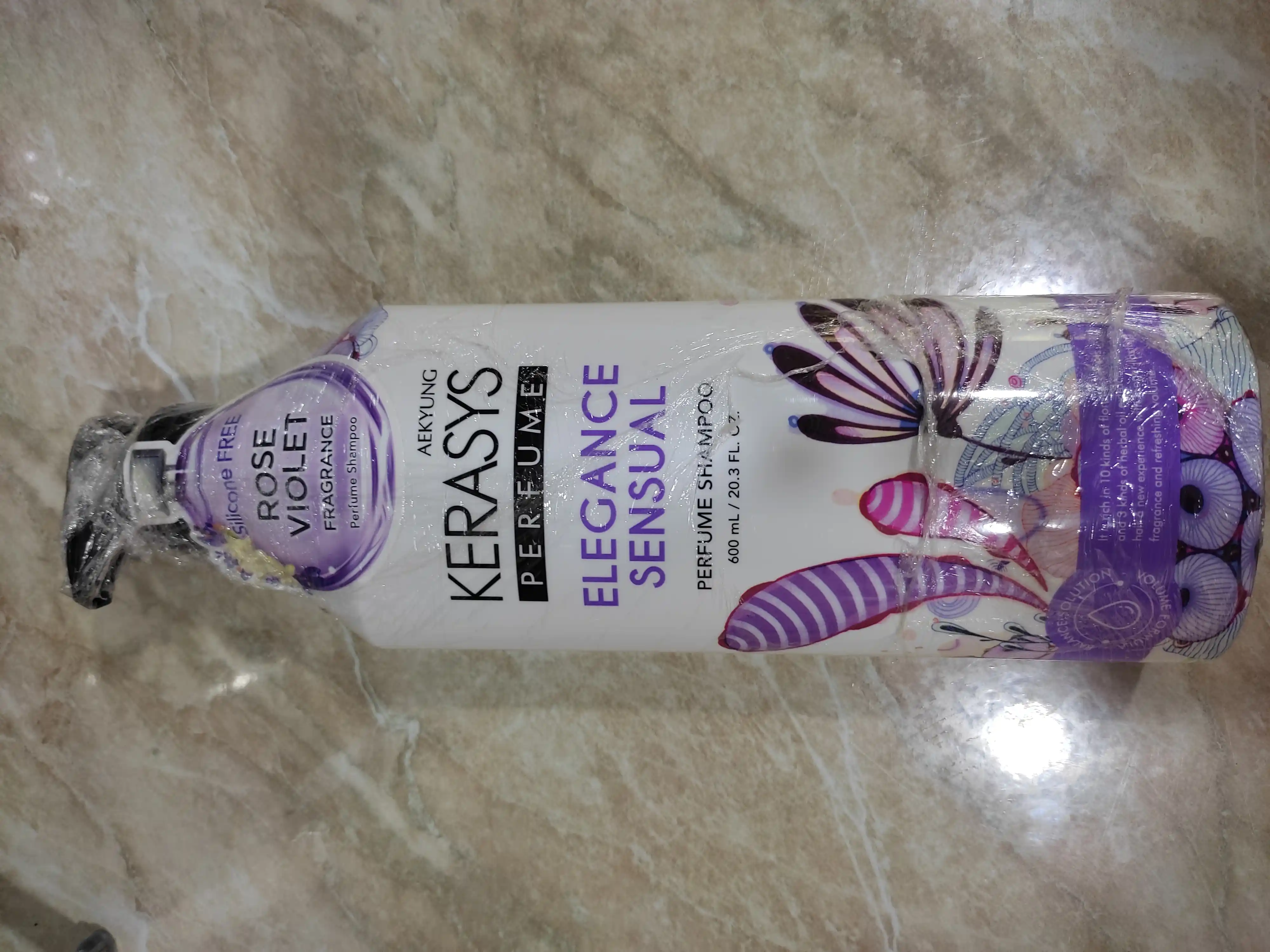 Kerasys Perfume Elegance&Sensual hajmli, xushbo‘y hidli shampuni, 600 ml