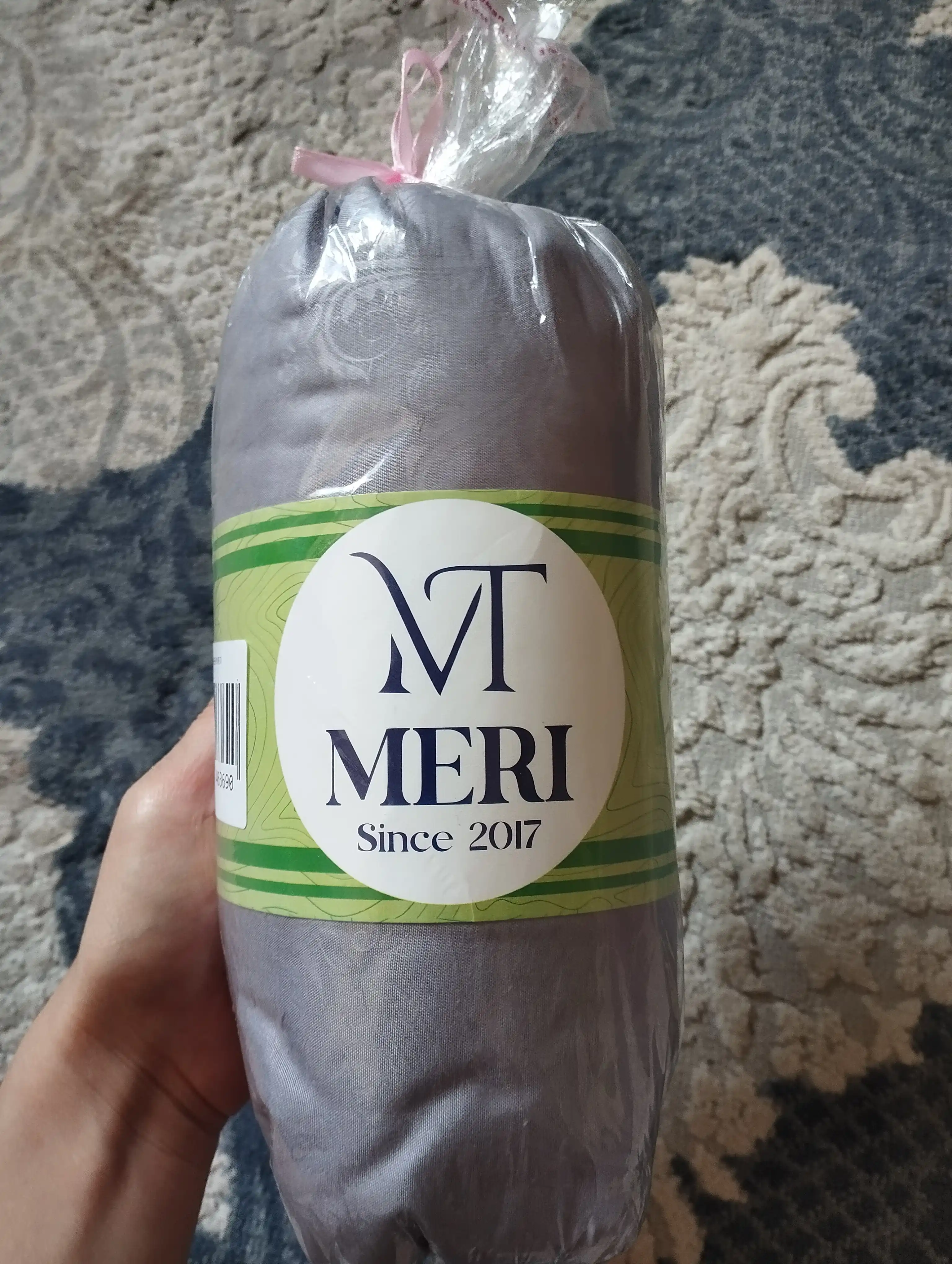 Простыня на резинке, с двумя наволочками, двуспальная