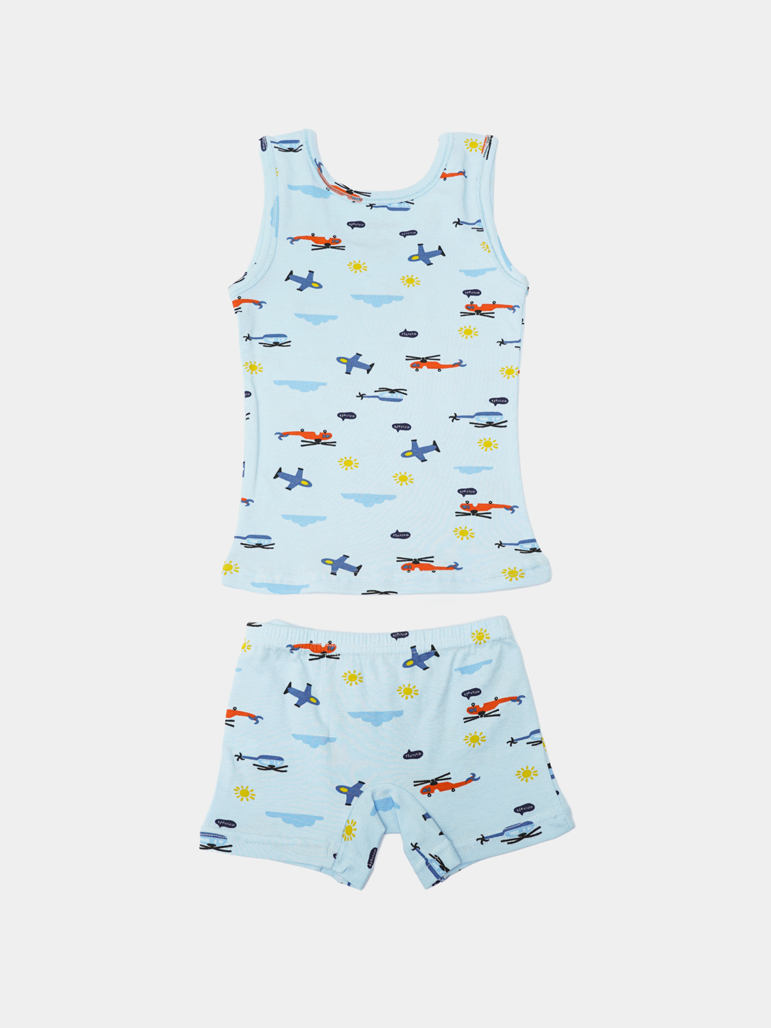 Do‘stim bilan xotinimni videoga tushirdik.