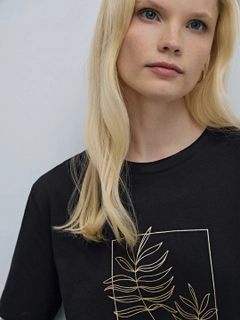Черный