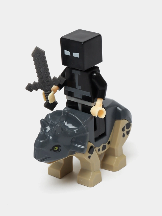 Наборы больших конструкторов My World, по тематике Minecraft, с фигурками героев