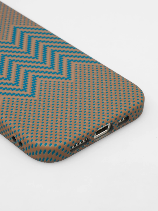 Чехол для iPhone Magsafe Carbon