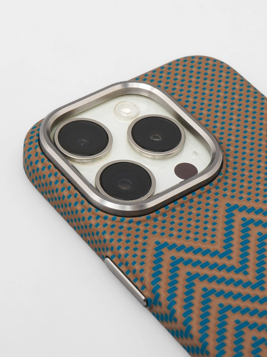 Чехол для iPhone Magsafe Carbon