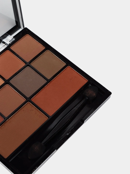 Тени для век MATTE professional, 10 оттенков, s.f.r COLOR