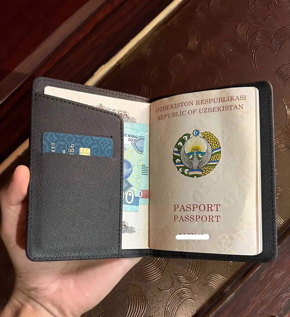 Passport va avtodokumentlar uchun g‘ilof, kartalar uchun bo‘lim, Marvel, DC, Haryy Potter