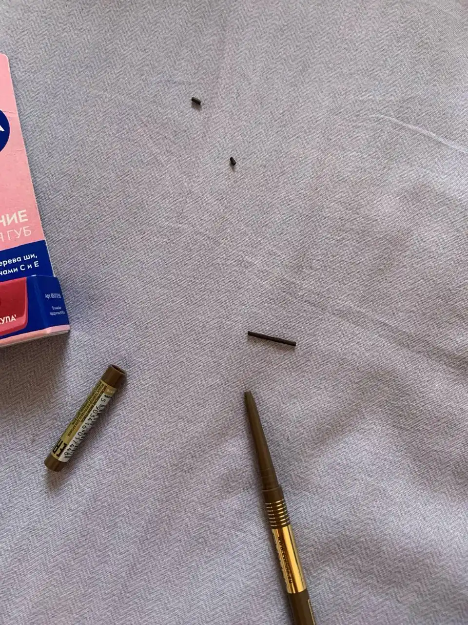 Qoshlar uchun qalam Eveline Micro Precise Brow Pencil,  jigarrang