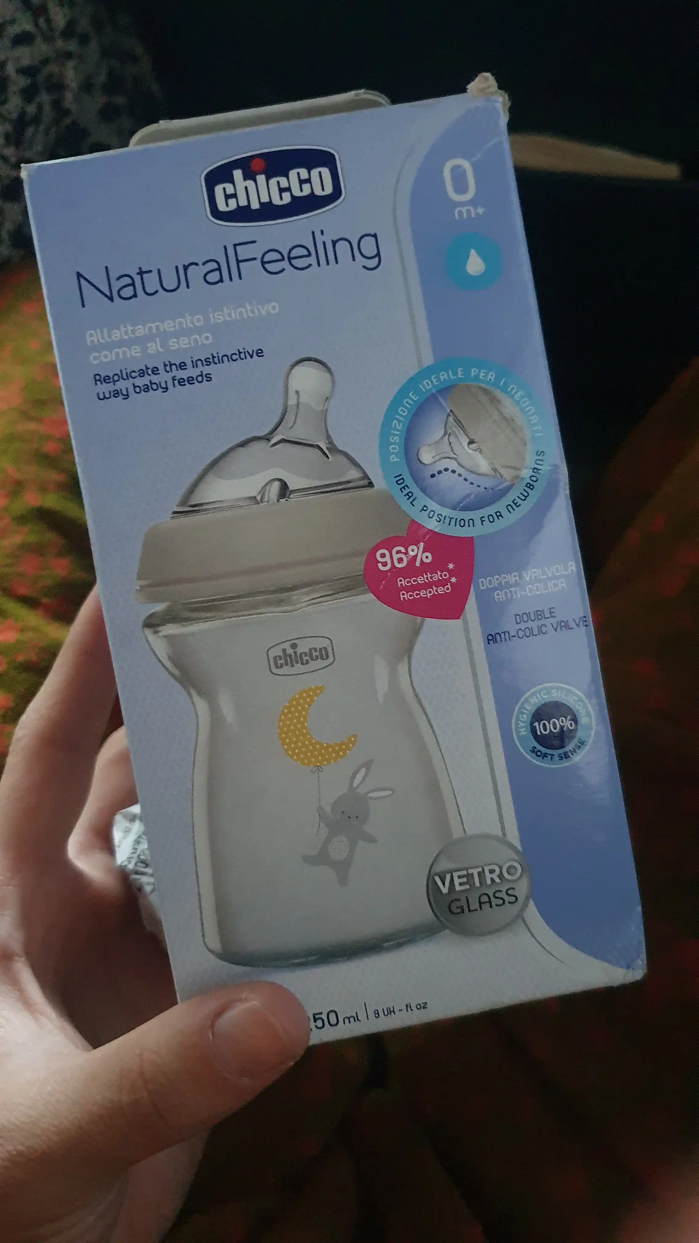 Бутылочка для малышей Chicco Natural Feeling, стеклянная, 0+, 250 мл