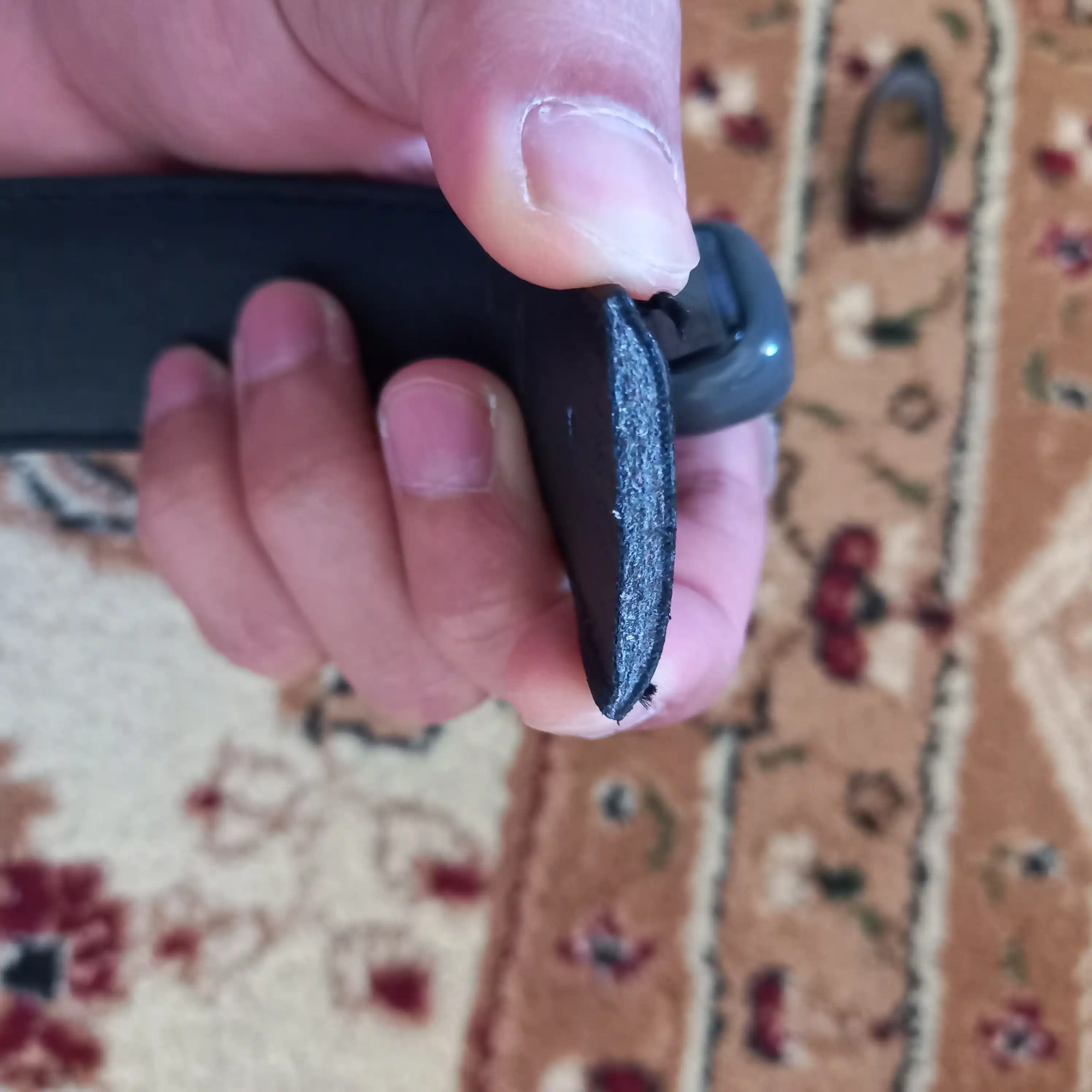 Erkaklar uchun klassik kamar, eko charmdan