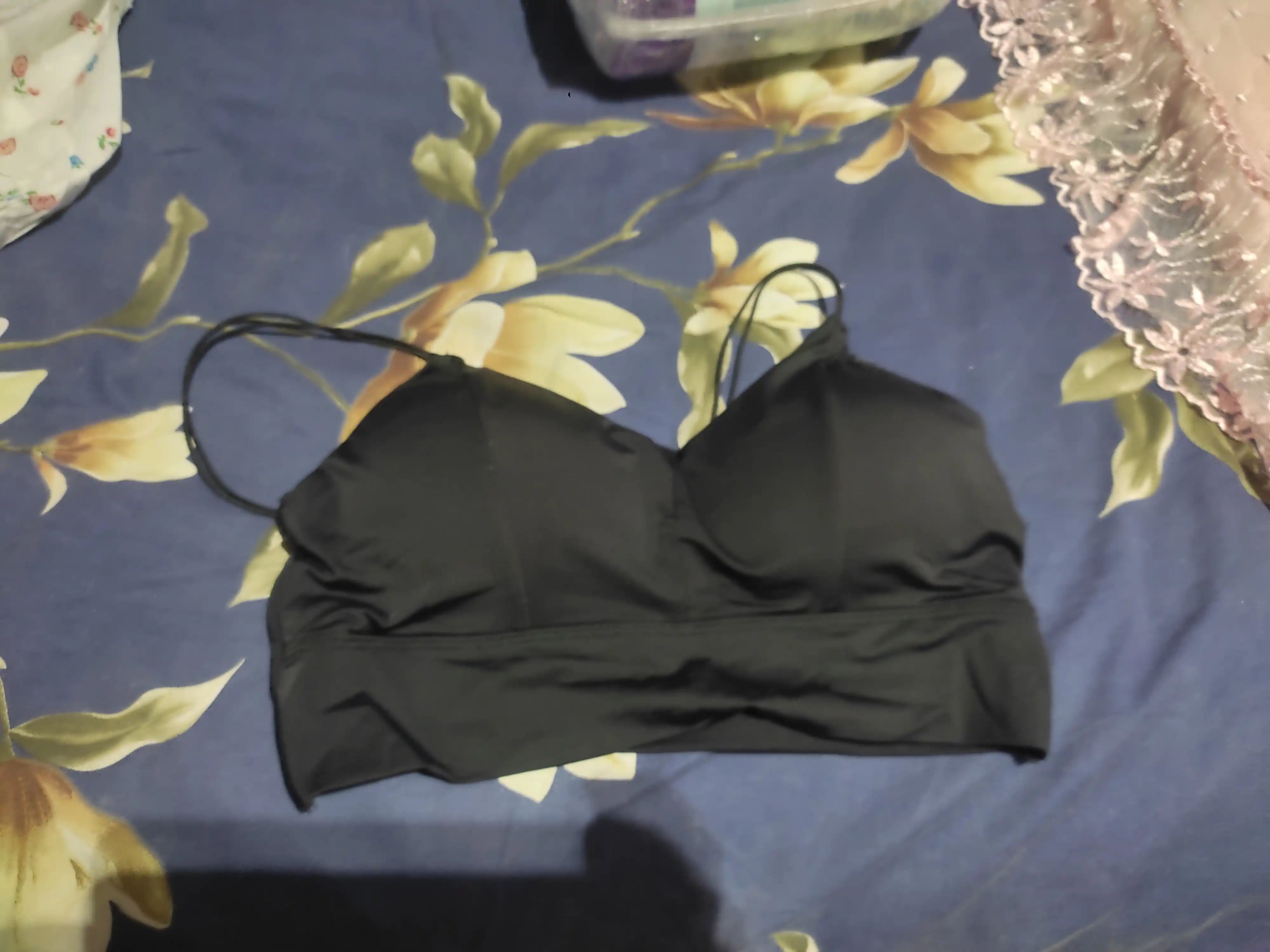 Ayollar uchun oddiy top, qisqa top, qizlar uchun top, krujkali top, mayka