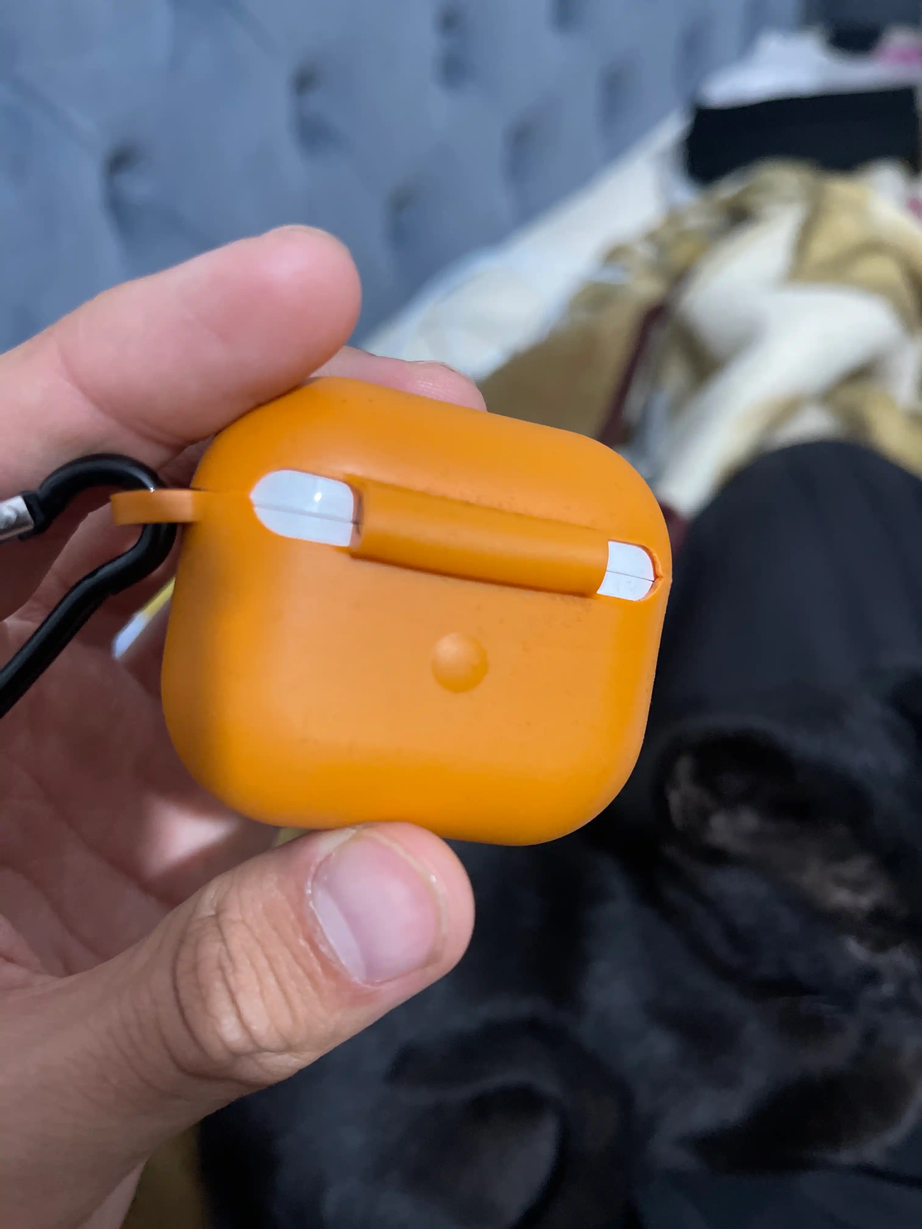 Матовый чехол для наушников AirPods 3