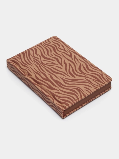 Ежедневник Hatber ZEBRA, Недатированный, с цветным срезом и ляссе, бежевый, А5ф, 176 листов