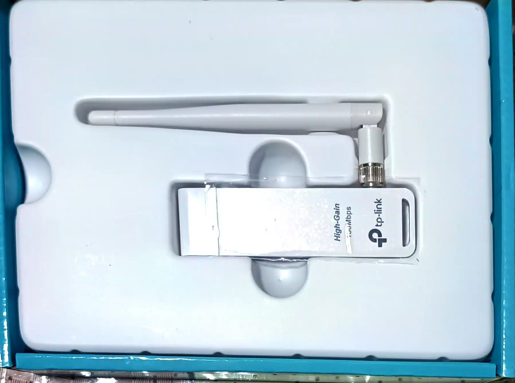 Сетевой USB адаптер TP-LINK TL-WN722N 150Mb