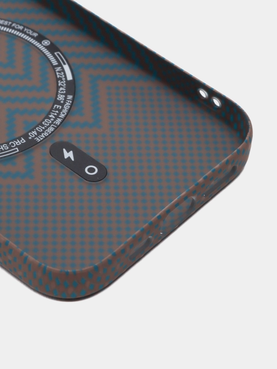 Чехол для iPhone Magsafe Carbon