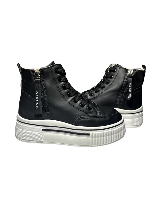 Uniseks Converse krossovkalar  ideal tanlov, barcha fasllar uchun, o'lchamlar: 36-41 - 