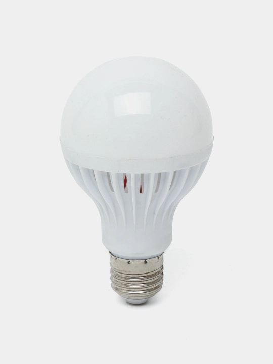 LED chiroq 7-E27 6000K 220-240VAC P2 - 