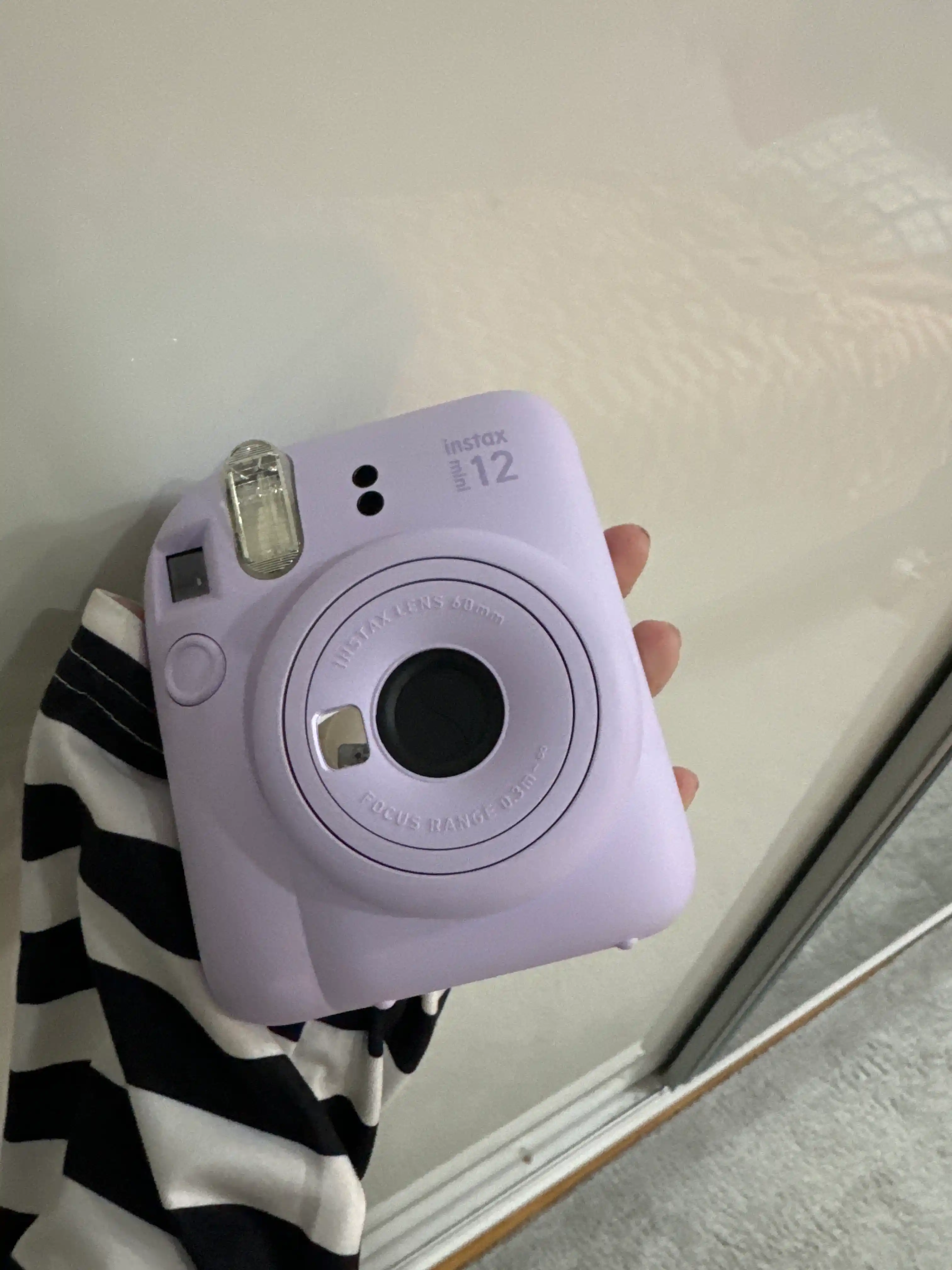 Bir zumda chop etish fotoapparati Fujifilm Instax Mini 12, 5 xil rang