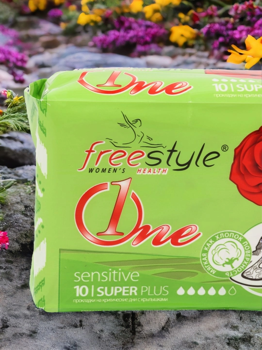 Ayollar gigiyenik prokladkalari Free Style One sensitive super, 10 dona