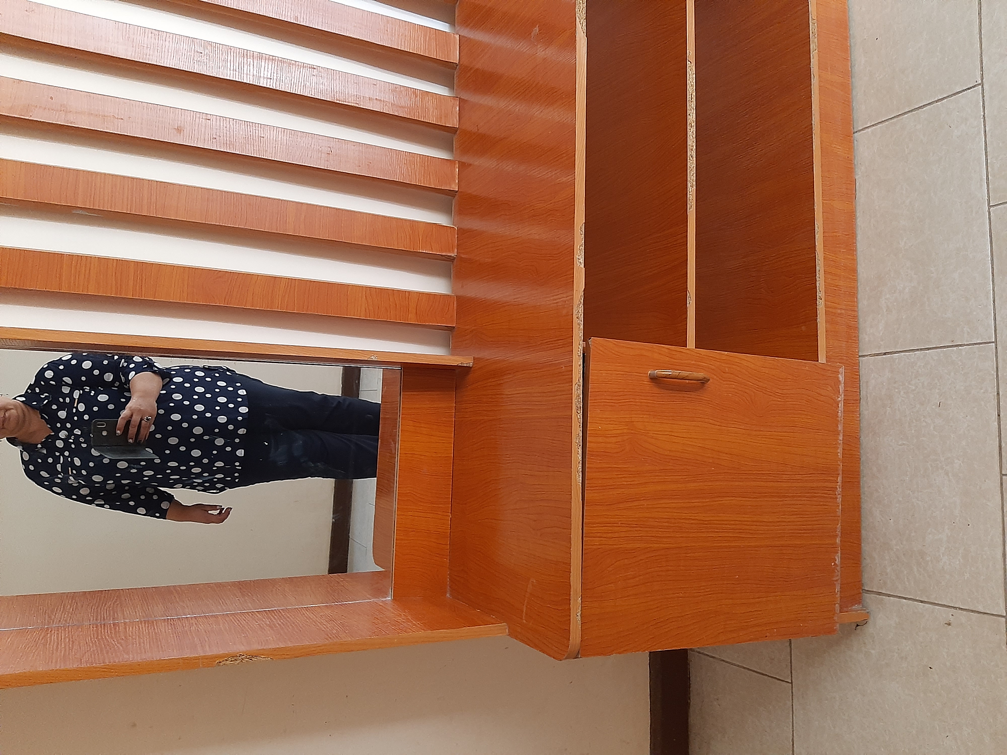 Ayollar bluzkasi, katta o‘lchamlari 50-60