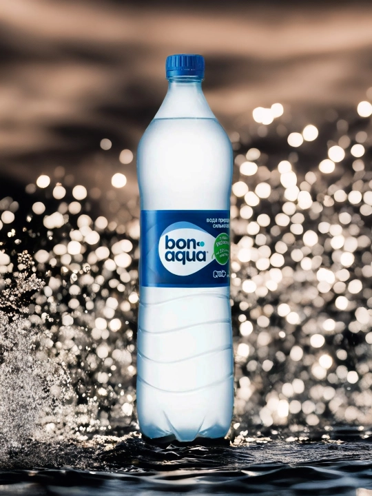 Gazlangan suv Bonaqua, 1.5 litr