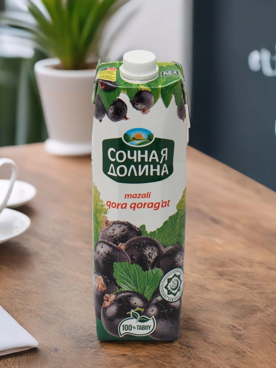 Sharbat Sochnaya Dolina Qora qorag'at, 1 litr
