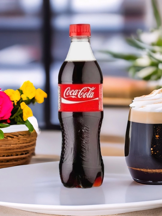 Gazlangan ichimlik Coca-Cola, 500 ml