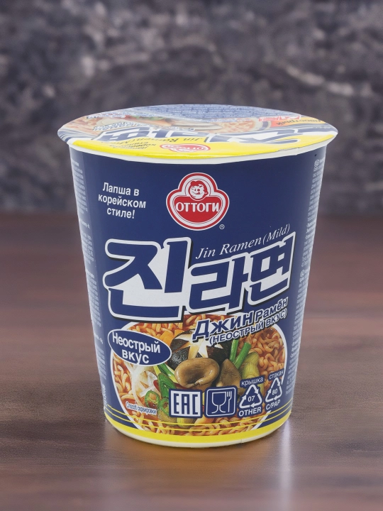 Jin Ramen Cup Mild stakanidagi tez tayyorlanadigan noodle, achchiq ta'mi, 65 g