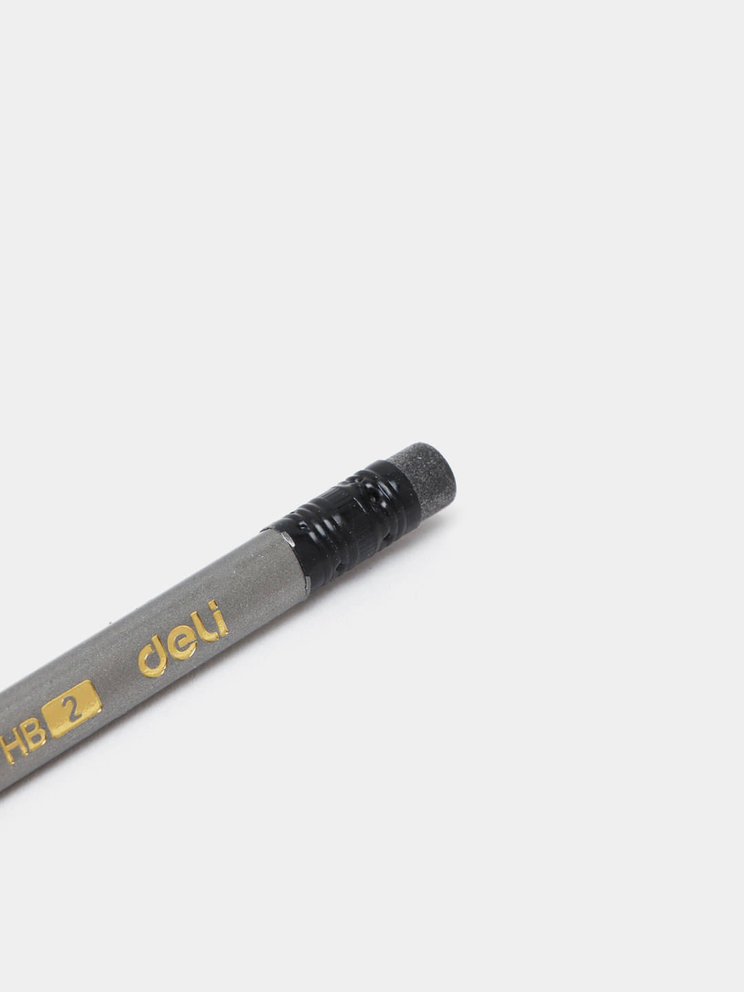 Yashirin kamera jinsiy massaj Qizni aylana bo‘ylab o‘tkazishdi.