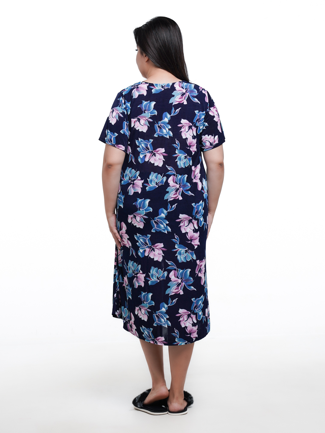 Mobilda gey pornosini tomosha qiling Sveta Bukina ishtirokidagi porno