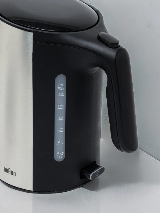 Электрический чайник Braun WK5100BK