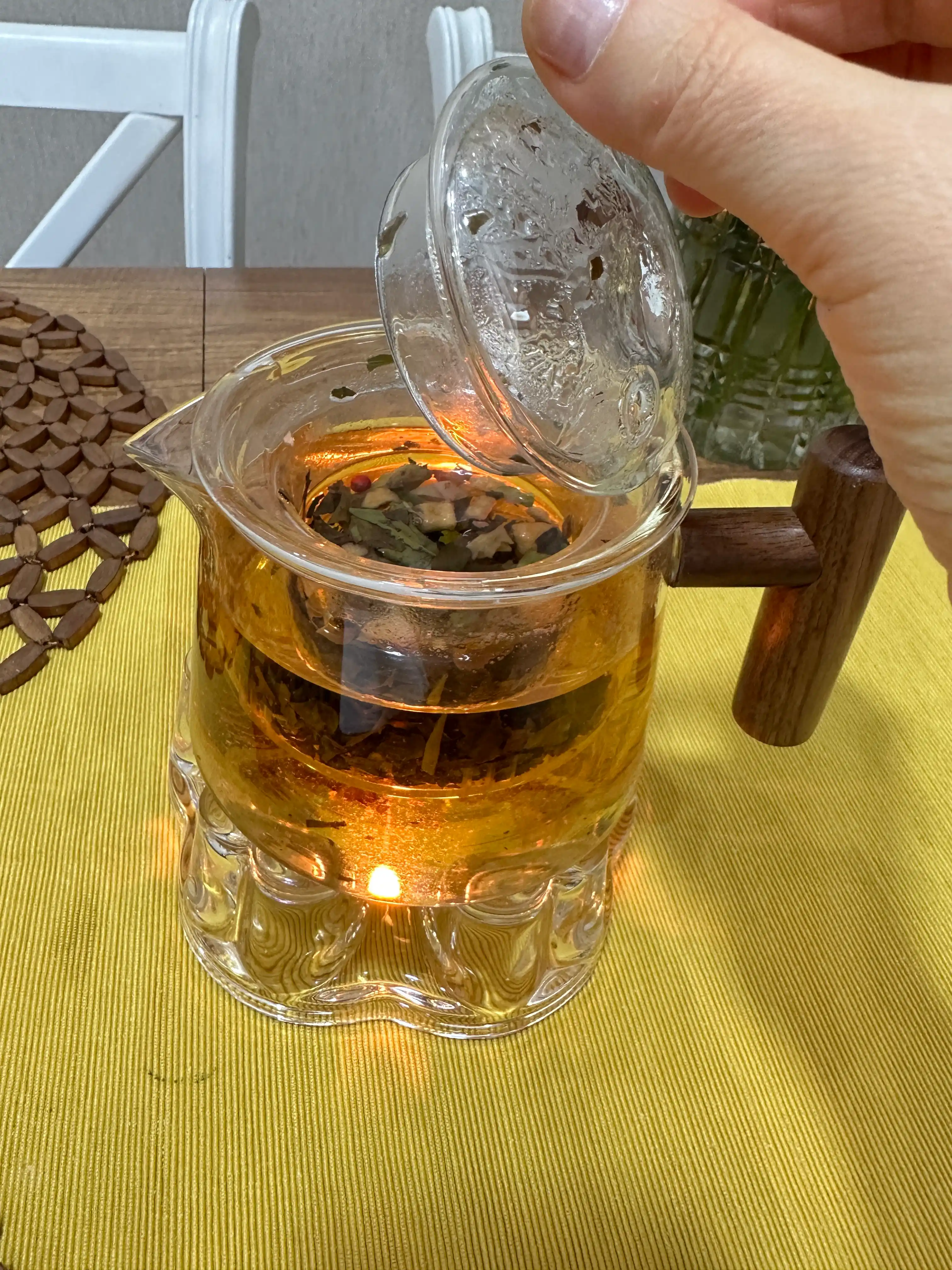 Стеклянный чайник