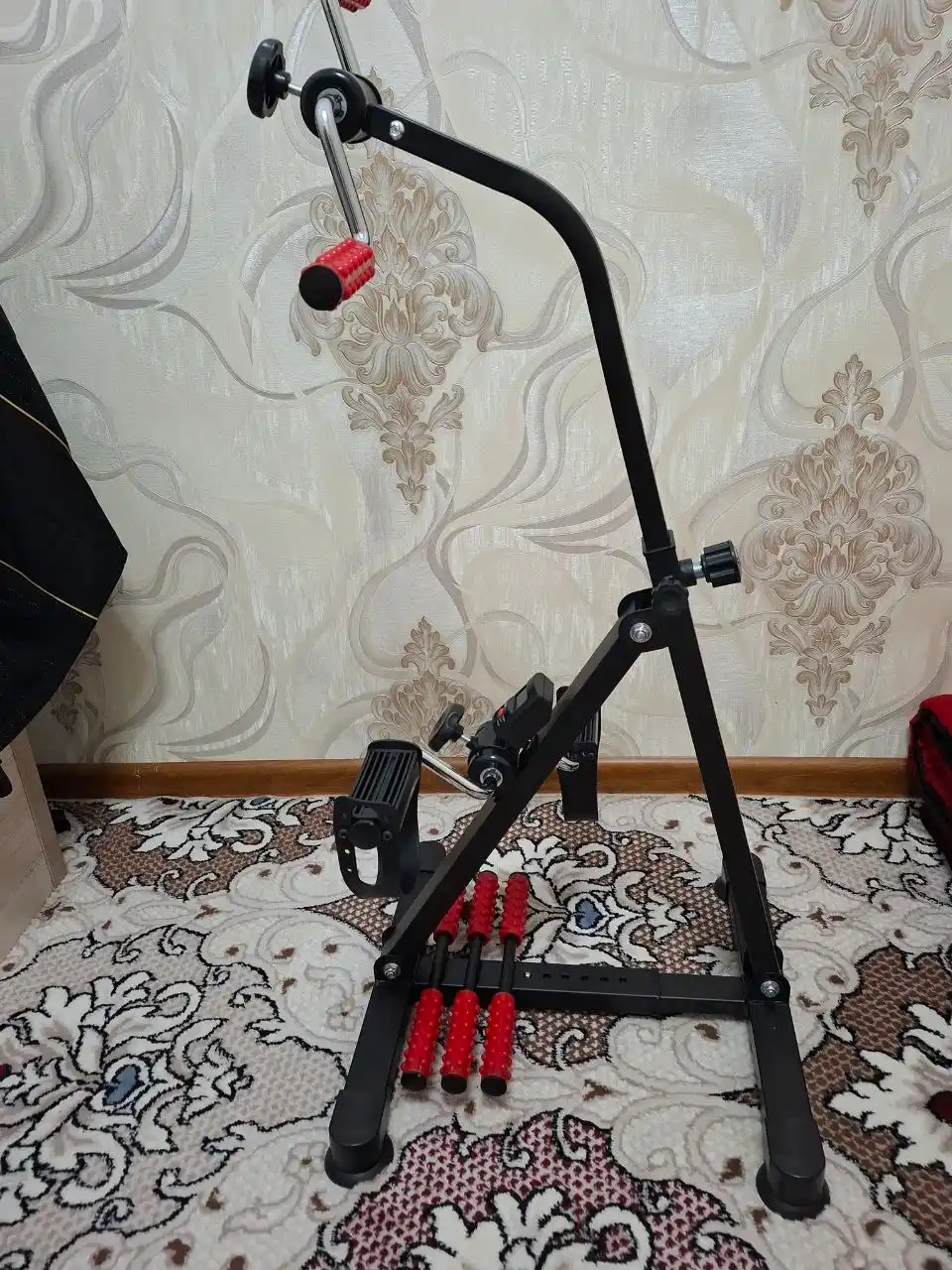 Oyoq va qo'llar uchun mashq velosipedi, massajchi mini velo