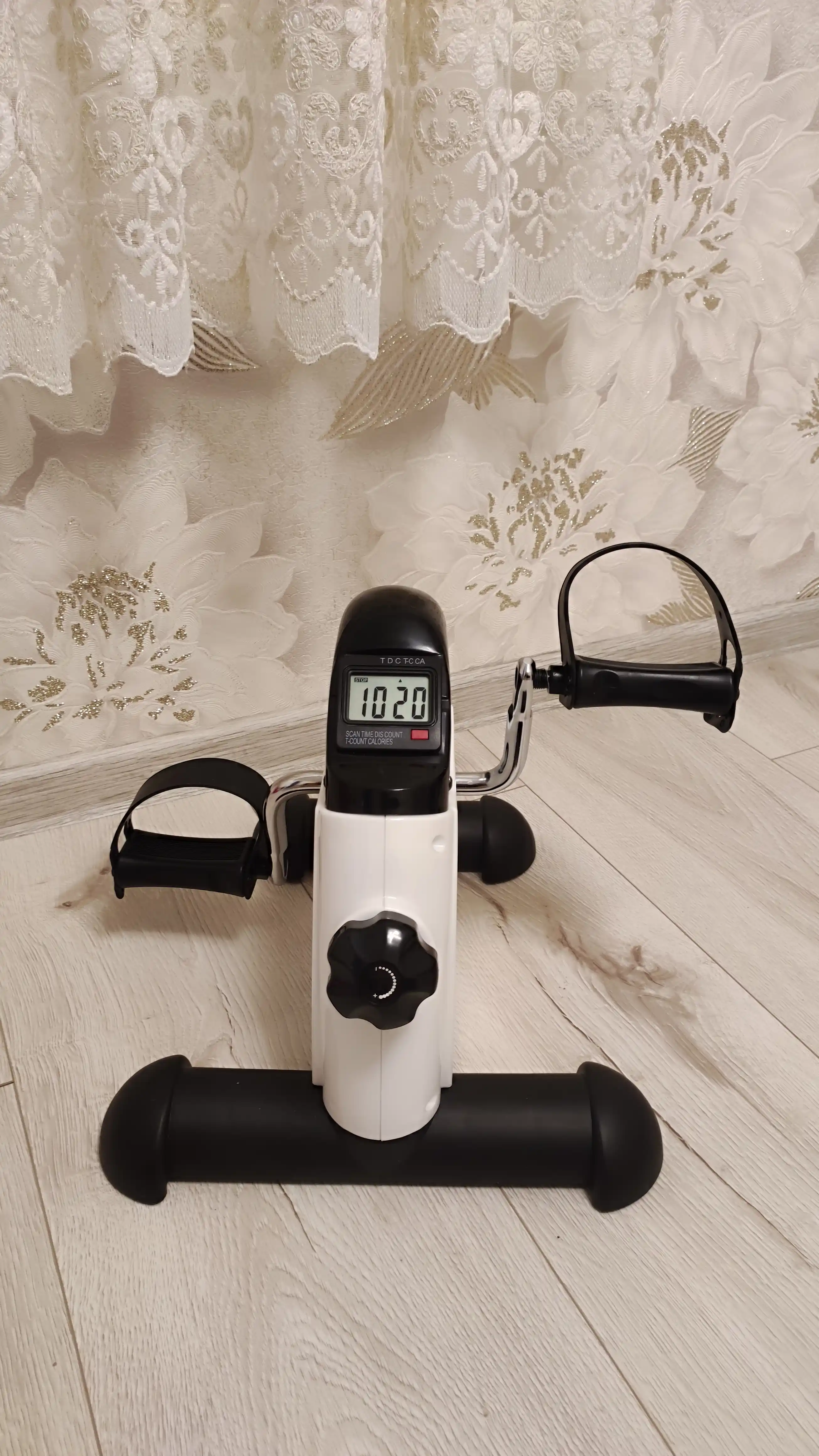 Мини велотренажёр, для ног и рук