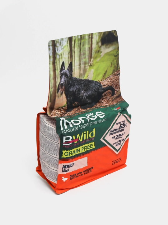 Корм Monge BWild GRAIN FREE MINI ADULT DUCK, для мелких пород с уткой, 2.5 кг